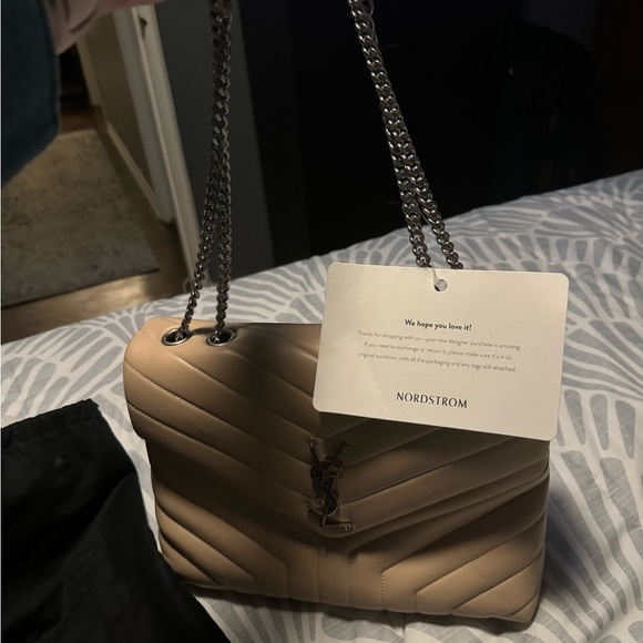 Looking to sell brand new YSL LouLou purse in calf skin . - Picture 1 of 9